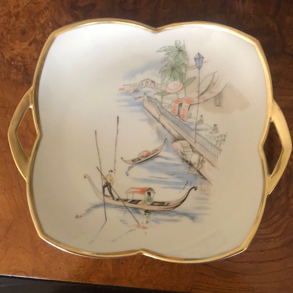 Bavaria China Decorative Plate- Rialto Gir